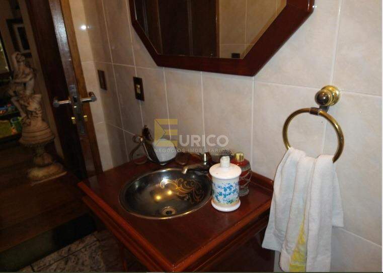 Casa em condomínio à venda no Condomínio Chácara Flora em Valinhos/SP: 
