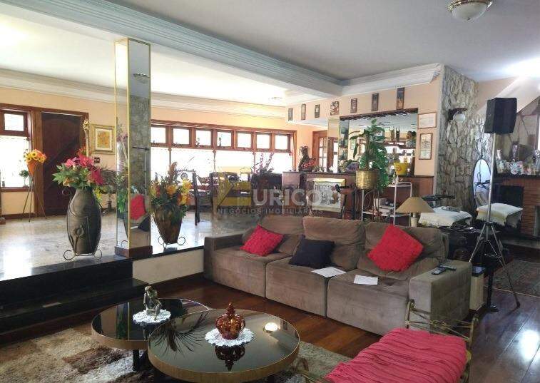 Casa em condomínio à venda no Condomínio Chácara Flora em Valinhos/SP: 