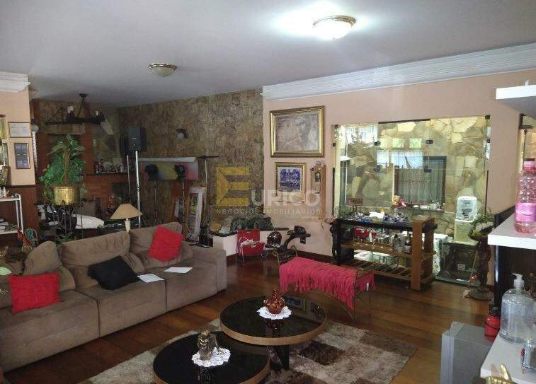 Casa em condomínio à venda no Condomínio Chácara Flora em Valinhos/SP: 