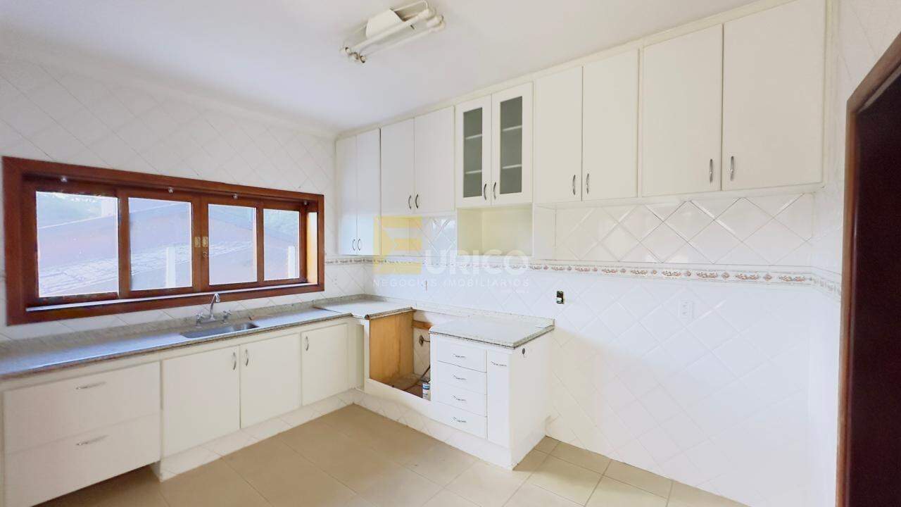 Casa em condomínio para aluguel no Condomínio Chácara Flora em Valinhos/SP: