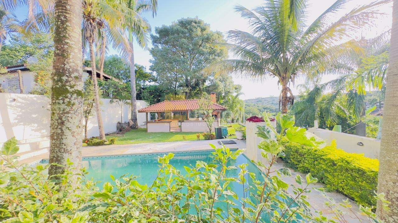 Casa em condomínio para aluguel no Condomínio Chácara Flora em Valinhos/SP: