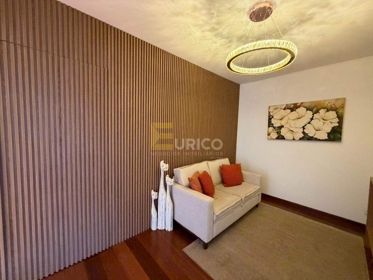 Casa à venda no PARQUE TERRANOVA em Valinhos/SP: 