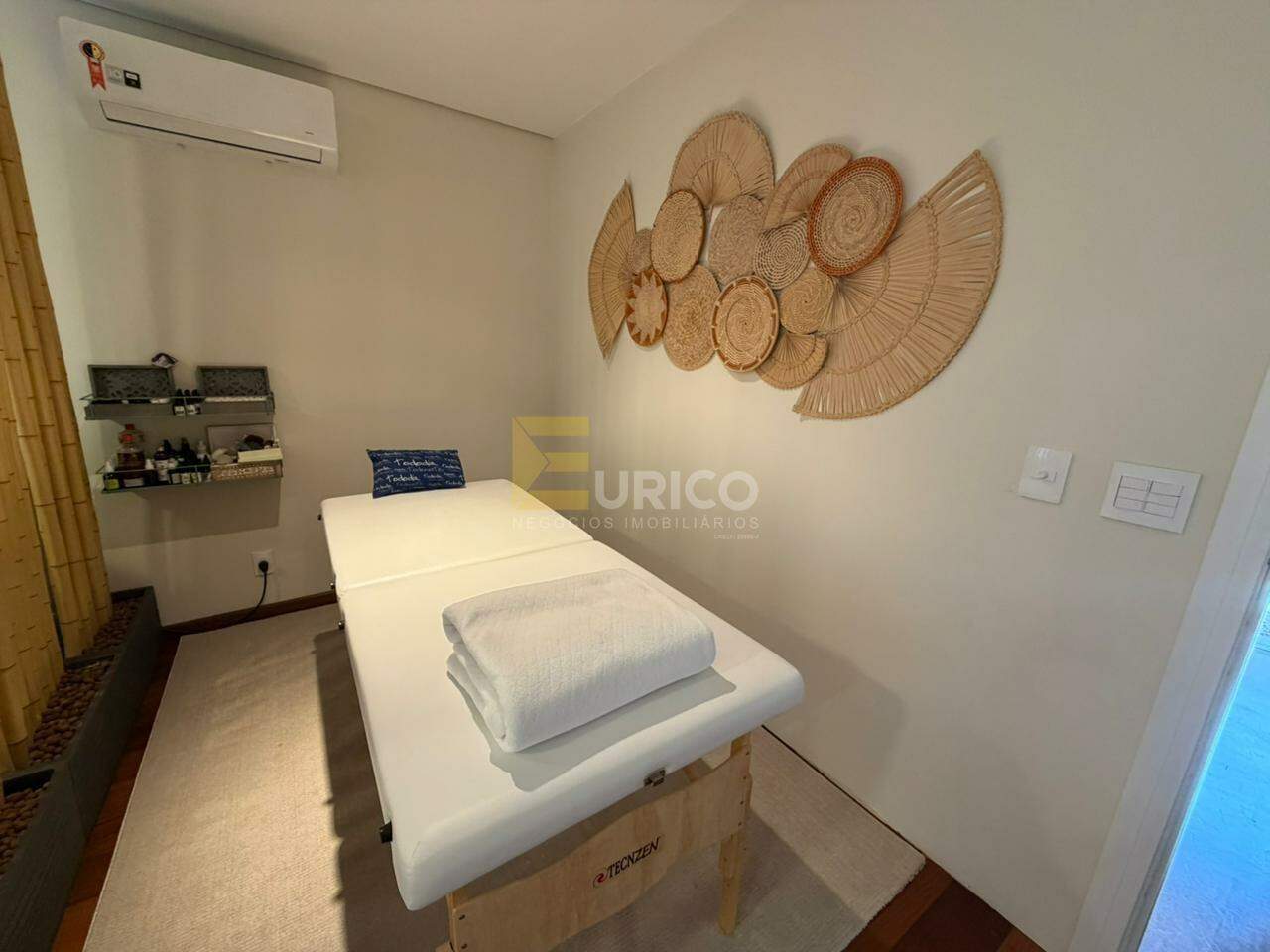 Casa à venda no PARQUE TERRANOVA em Valinhos/SP: 