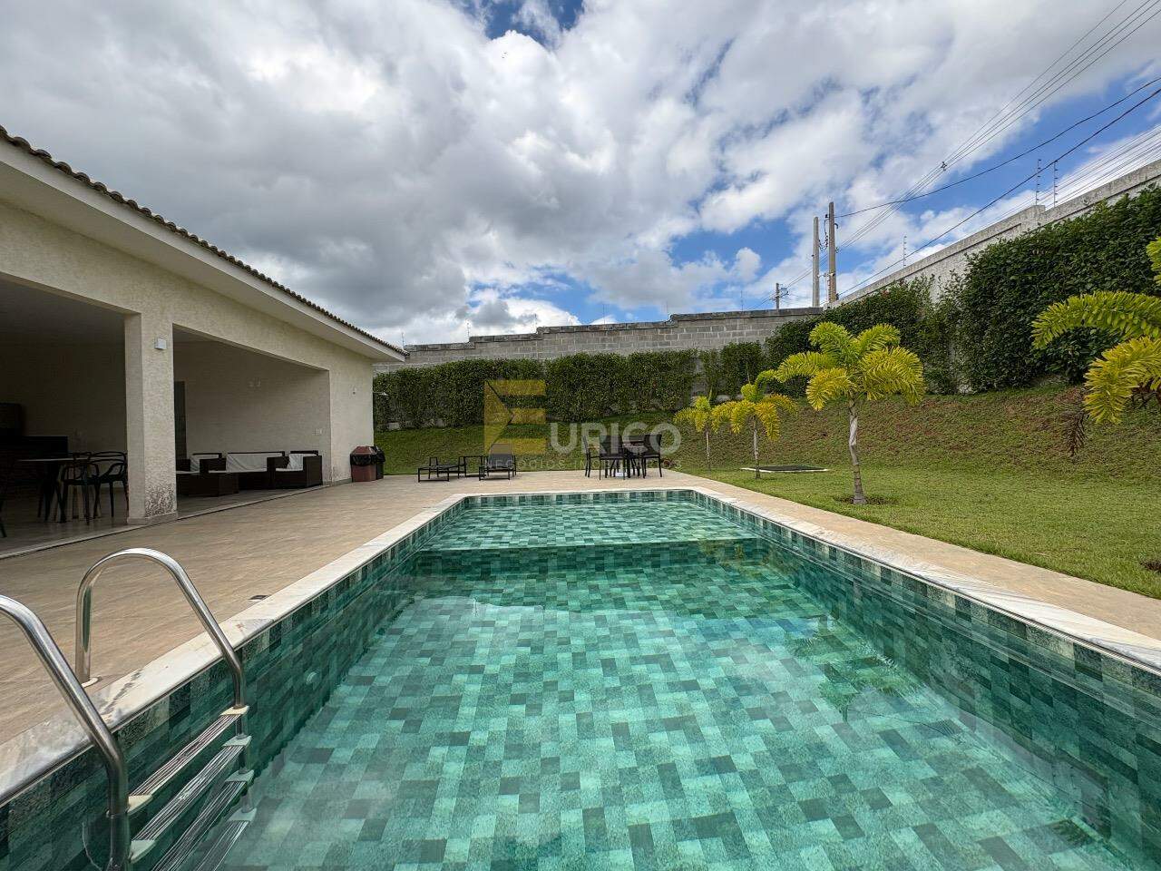 Casa em condomínio à venda no Condomínio Vila Quinta dos Manacas em Vinhedo/SP: 
