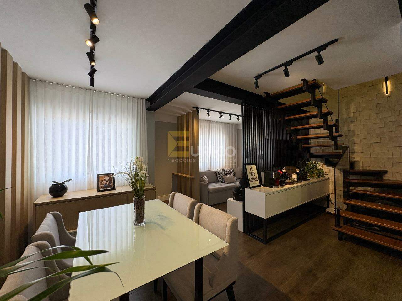 Casa em condomínio à venda no Condomínio Vila Quinta dos Manacas em Vinhedo/SP: 