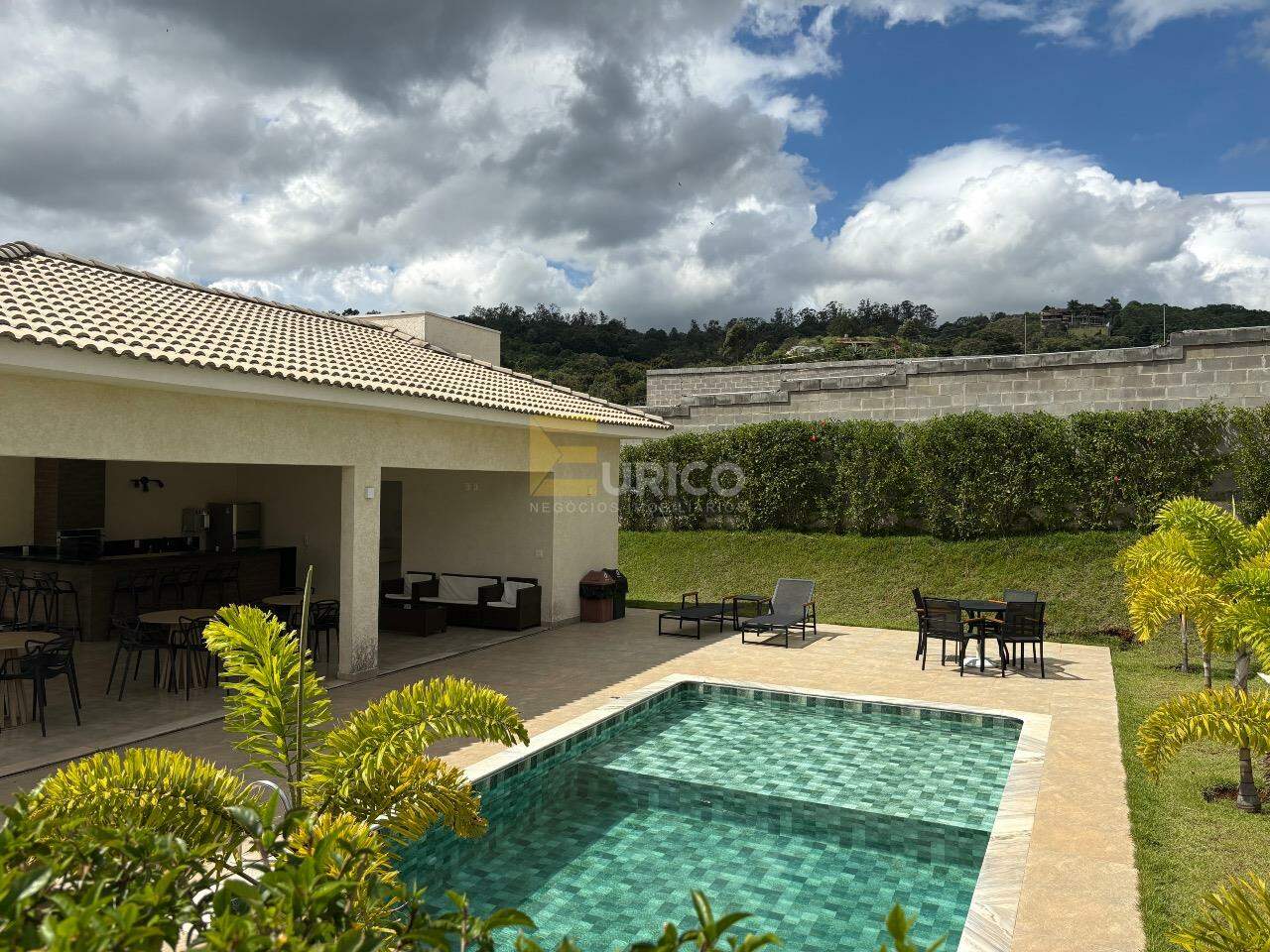Casa em condomínio à venda no Condomínio Vila Quinta dos Manacas em Vinhedo/SP: 
