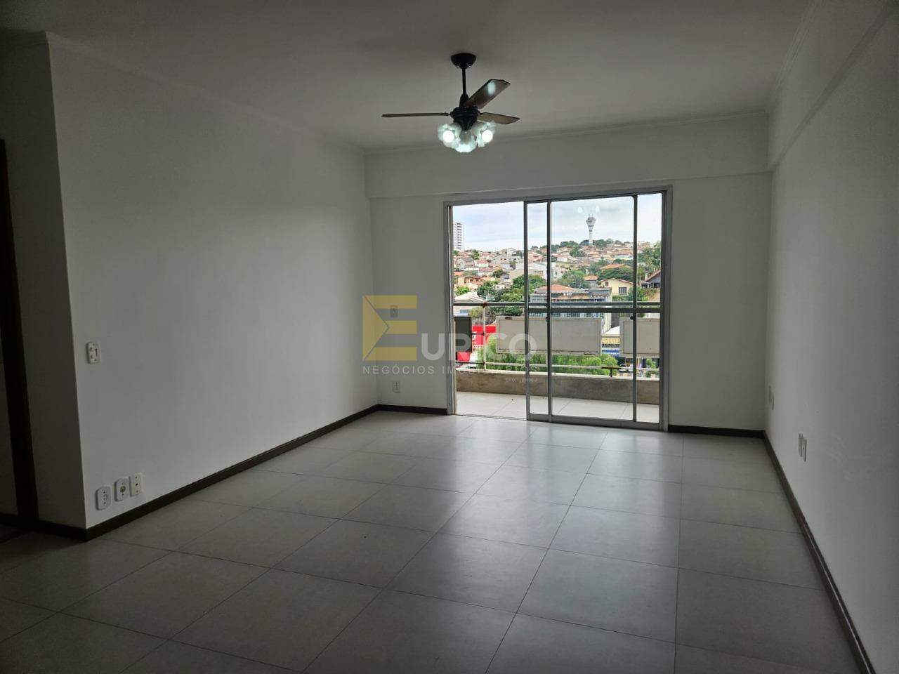 Apartamento à venda no Condomínio Edifício Veneza em Valinhos/SP: 