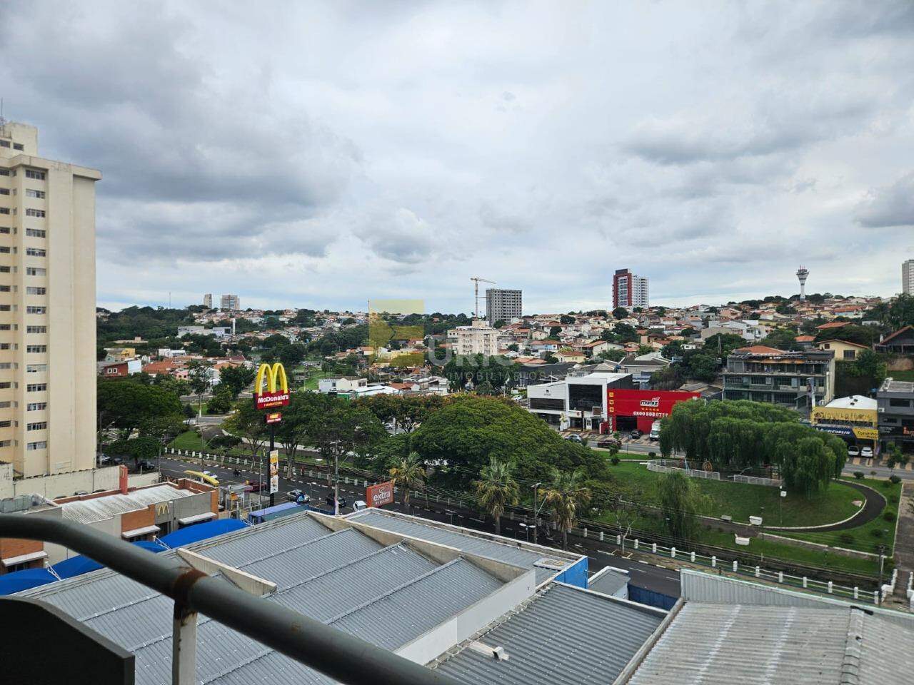 Apartamento à venda no Condomínio Edifício Veneza em Valinhos/SP: 