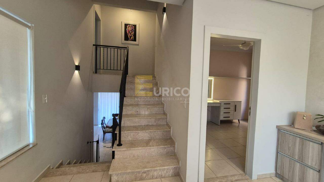 Casa em condomínio à venda no Condomínio Recanto dos Paturis em Vinhedo/SP: 