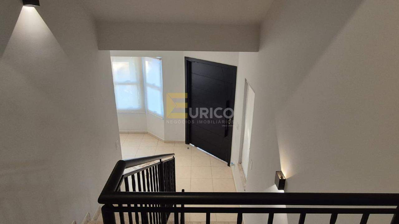 Casa em condomínio à venda no Condomínio Recanto dos Paturis em Vinhedo/SP: 