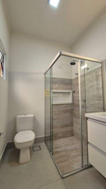 Casa em condomínio à venda no Condomínio Recanto dos Paturis em Vinhedo/SP: 