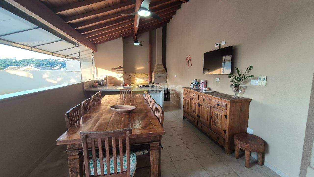 Casa em condomínio à venda no Condomínio Recanto dos Paturis em Vinhedo/SP: 