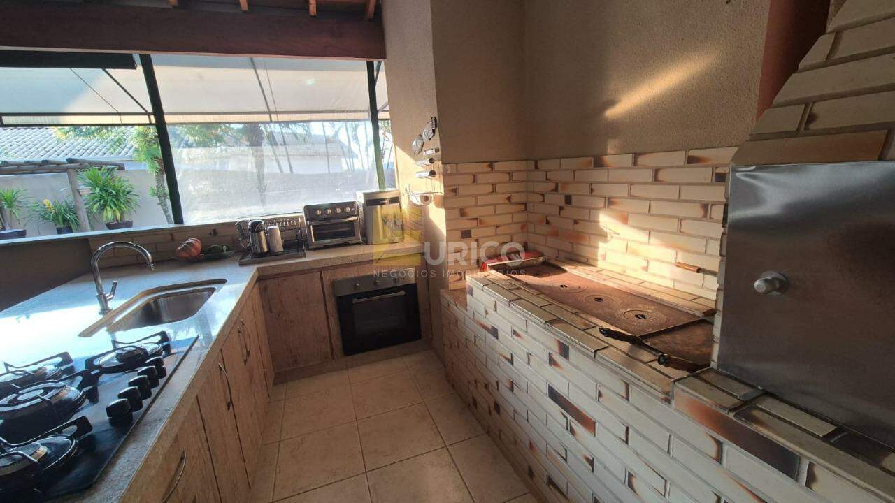 Casa em condomínio à venda no Condomínio Recanto dos Paturis em Vinhedo/SP: 