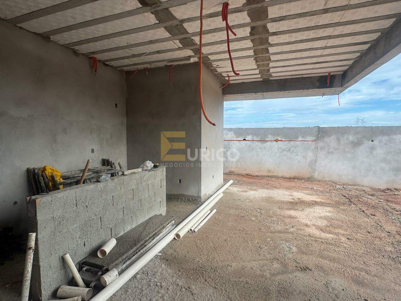 Casa em condomínio à venda no Condomínio Portal dos Lagos em Jundiaí/SP: 