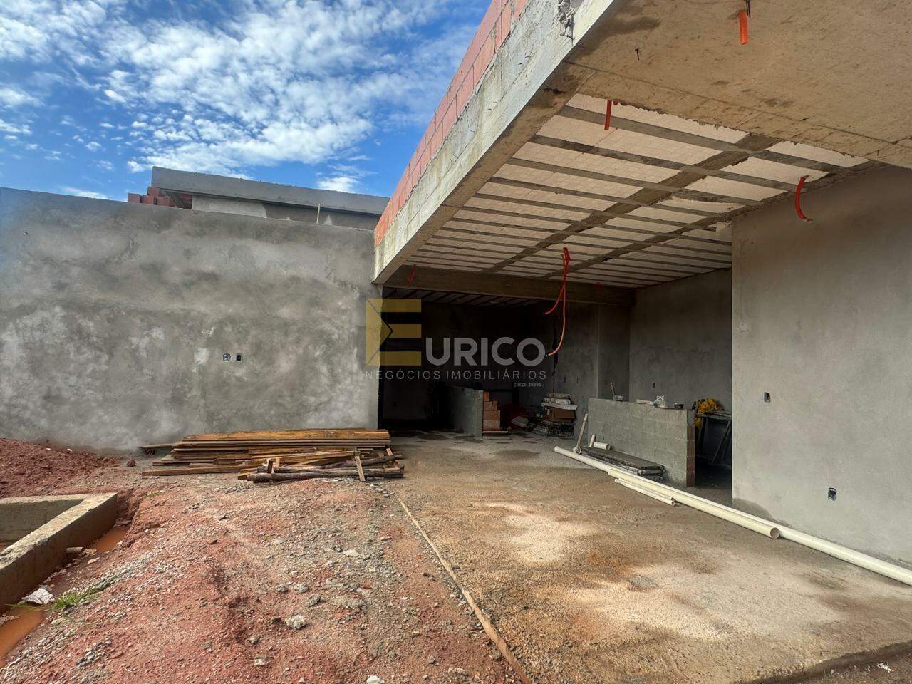 Casa em condomínio à venda no Condomínio Portal dos Lagos em Jundiaí/SP: 
