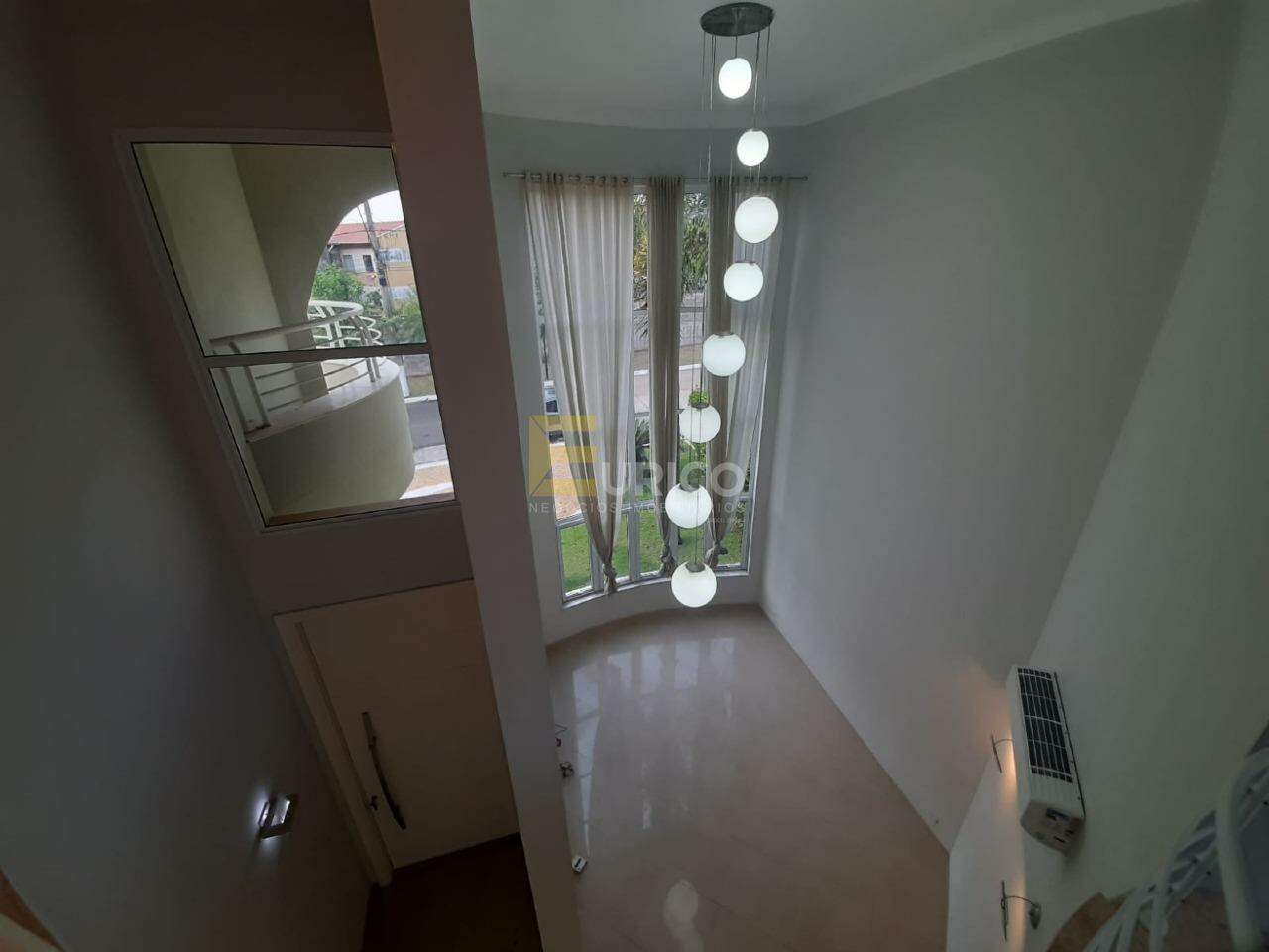 Casa em condomínio à venda no Condomínio Terras de Vinhedo em Vinhedo/SP: