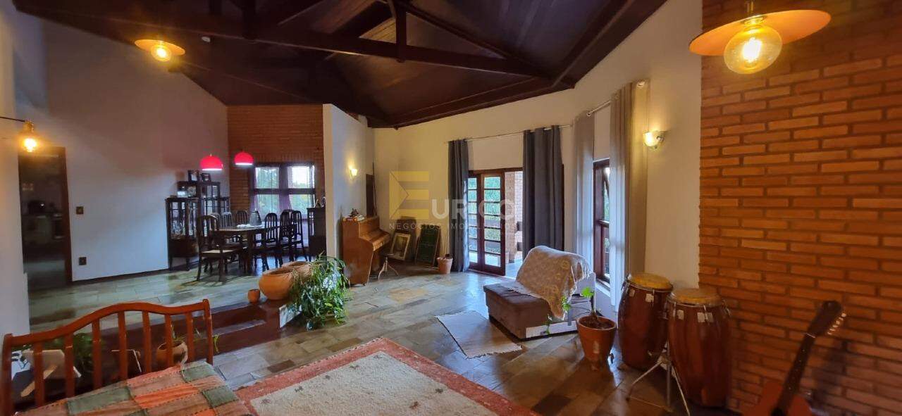 Casa em condomínio para aluguel no Condomínio Estância Marambaia em Vinhedo/SP: 