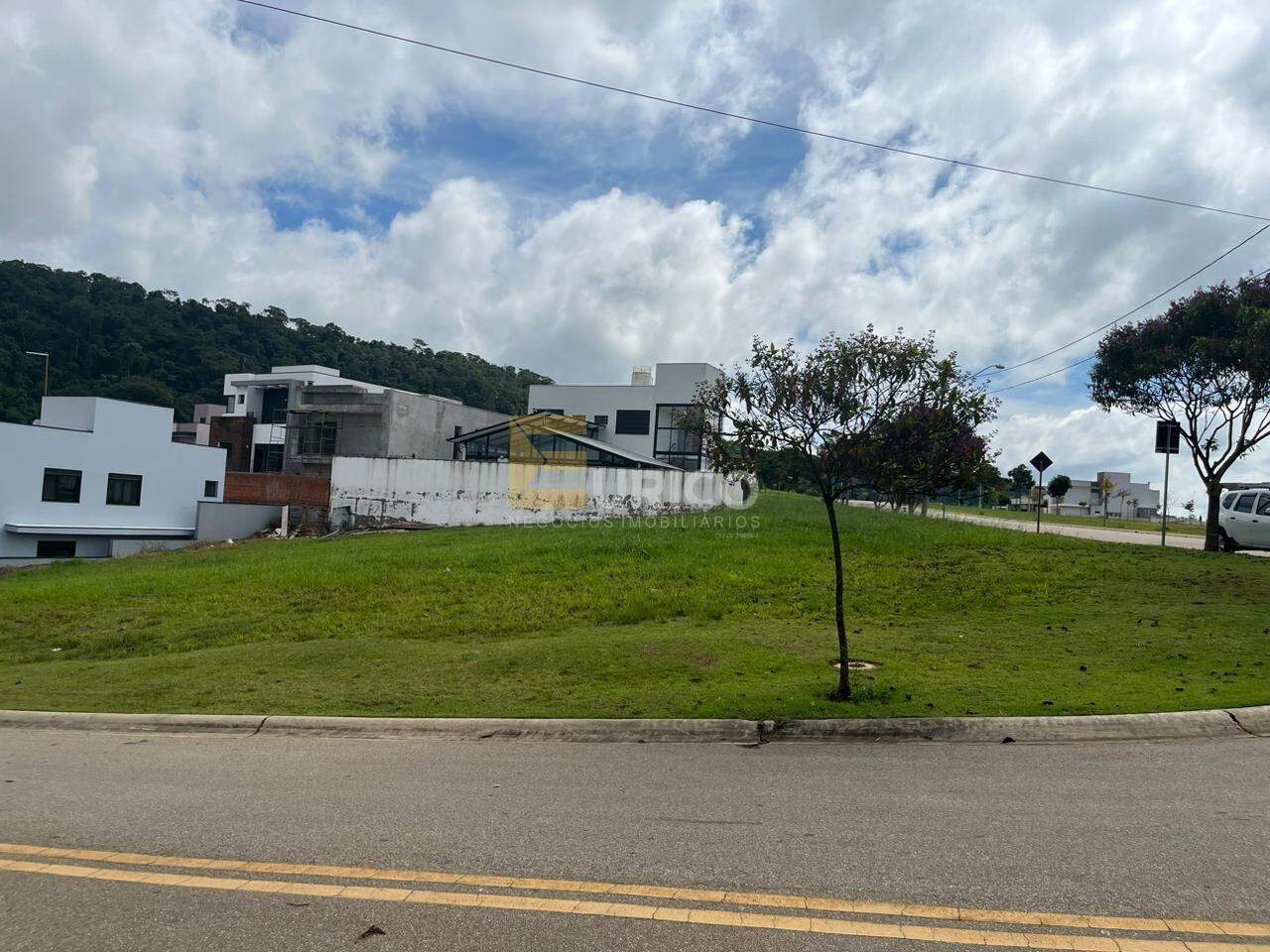 Terreno em Condomínio à venda no Condomínio Residencial Ibi Aram II em Itupeva/SP: 