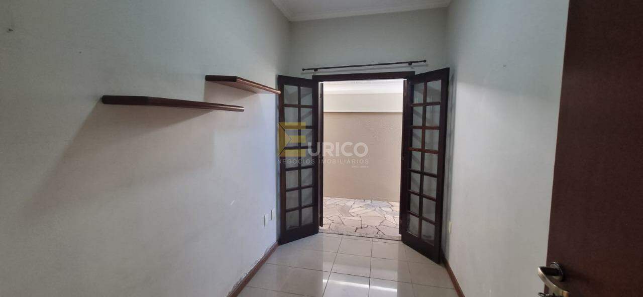 Casa em condomínio à venda no Condomínio Vivenda das Quaresmeiras em Valinhos/SP: 