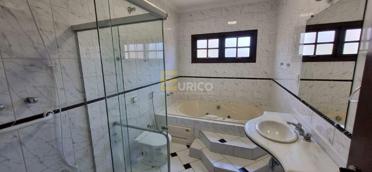 Casa em condomínio à venda no Condomínio Vivenda das Quaresmeiras em Valinhos/SP: 