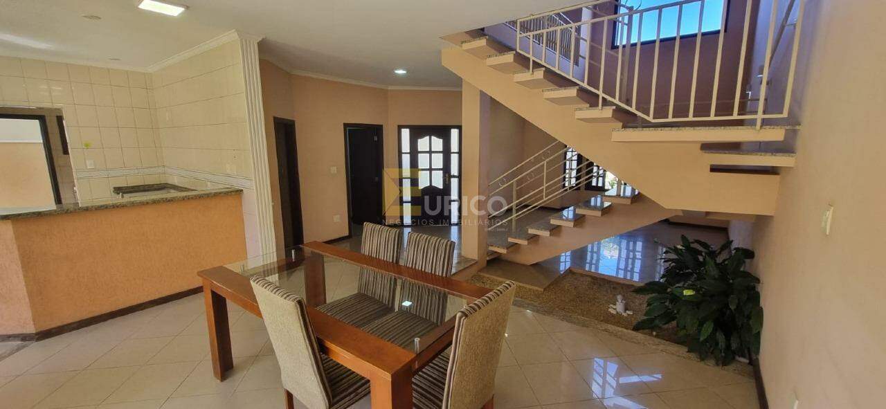 Casa em condomínio à venda no Condomínio Vivenda das Quaresmeiras em Valinhos/SP: 