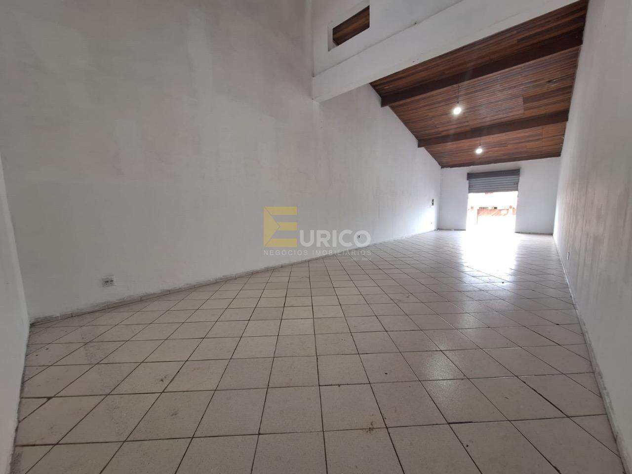 Salão para aluguel no Capela em Vinhedo/SP: