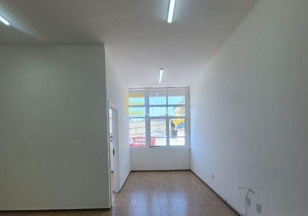 Sala para aluguel no Centro em Vinhedo/SP: 