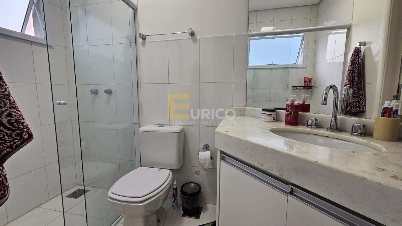 Casa em condomínio à venda no Condomínio Piemonte Residenziale em Vinhedo/SP: banheiro suíte