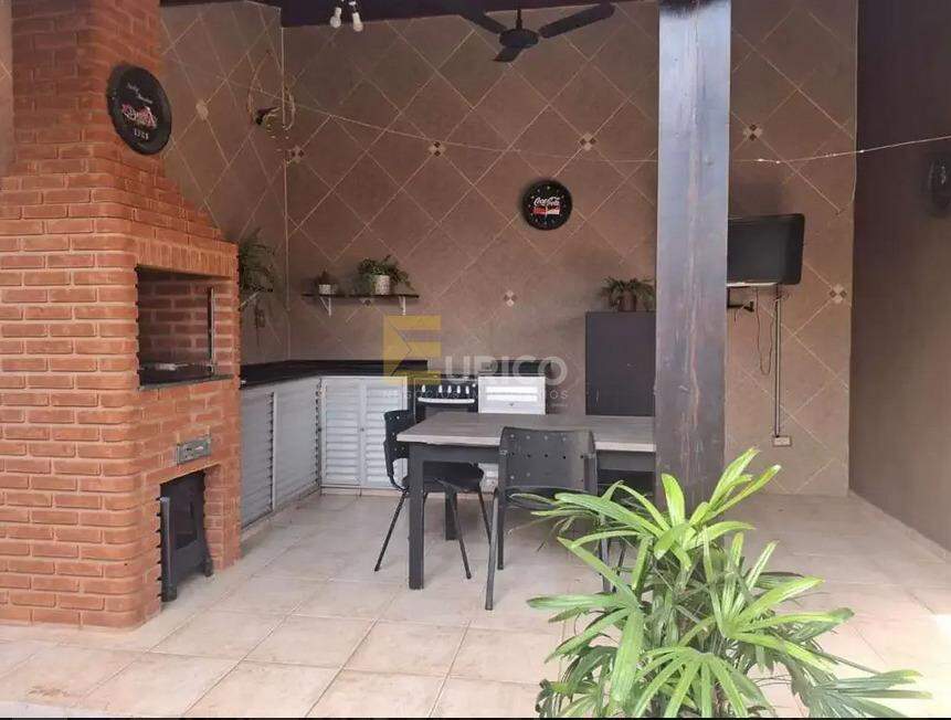Casa à venda no Jardim Universo em Valinhos/SP: 
