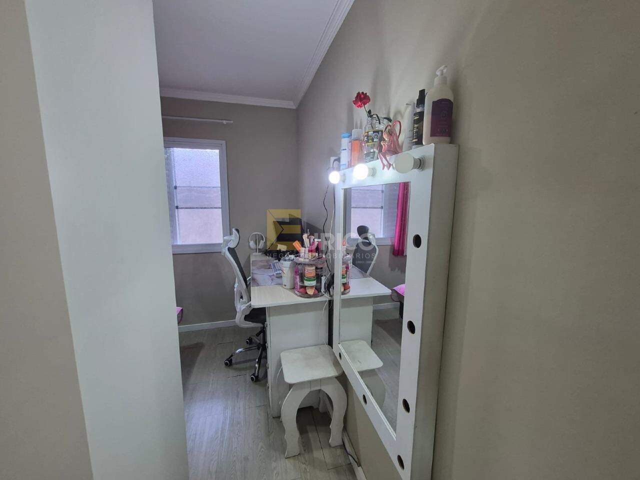 Casa em condomínio à venda no Condomínio Residencial Villa Suíça em Vinhedo/SP: 