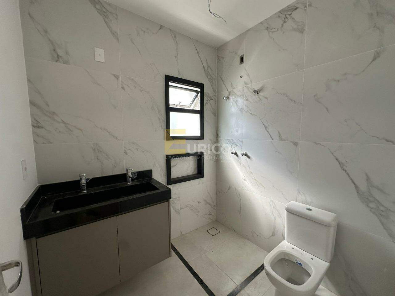 Casa em condomínio à venda no Condomínio Residencial Mont Blanc em Vinhedo/SP: 