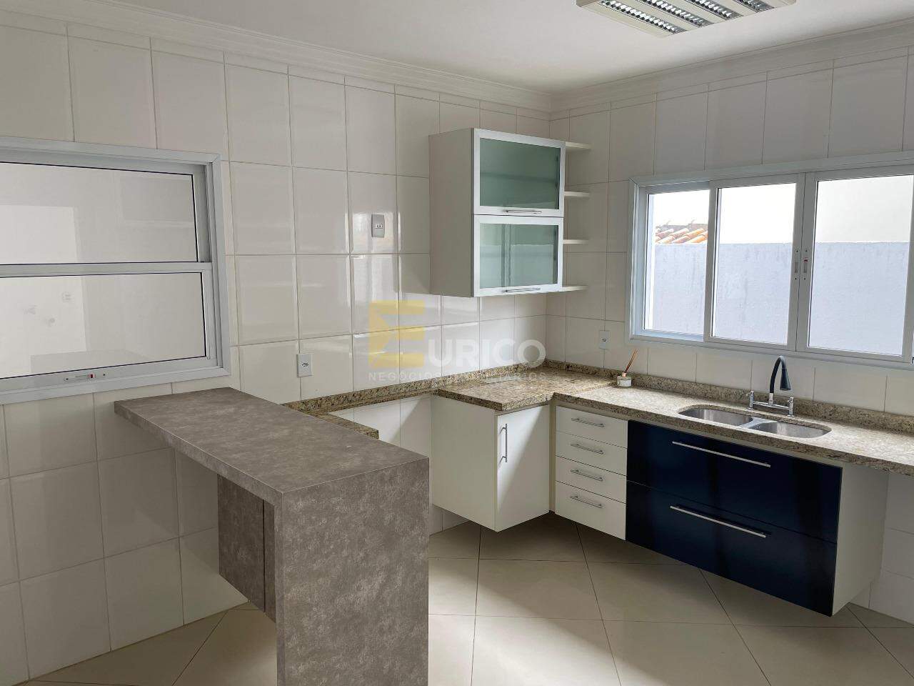 Casa em condomínio à venda no Condomínio Morada das Nascentes em Valinhos/SP: