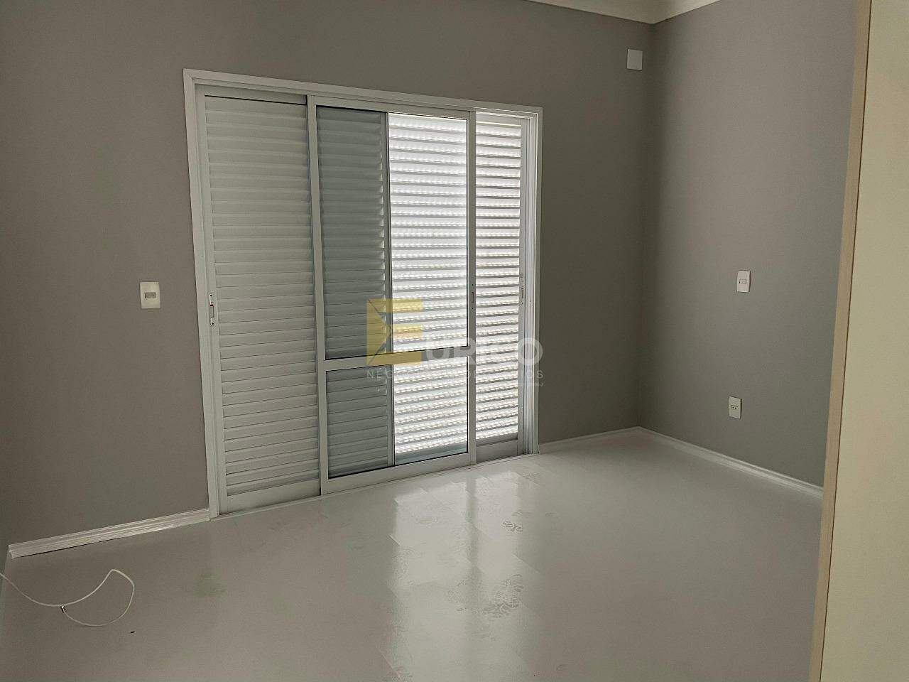 Casa em condomínio à venda no Condomínio Morada das Nascentes em Valinhos/SP:
