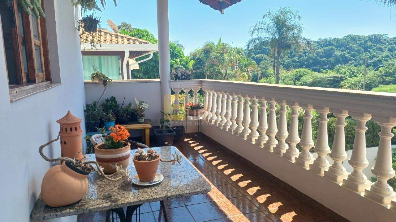 Casa em condomínio à venda no Condomínio Residencial Terras do Caribe em Valinhos/SP: 