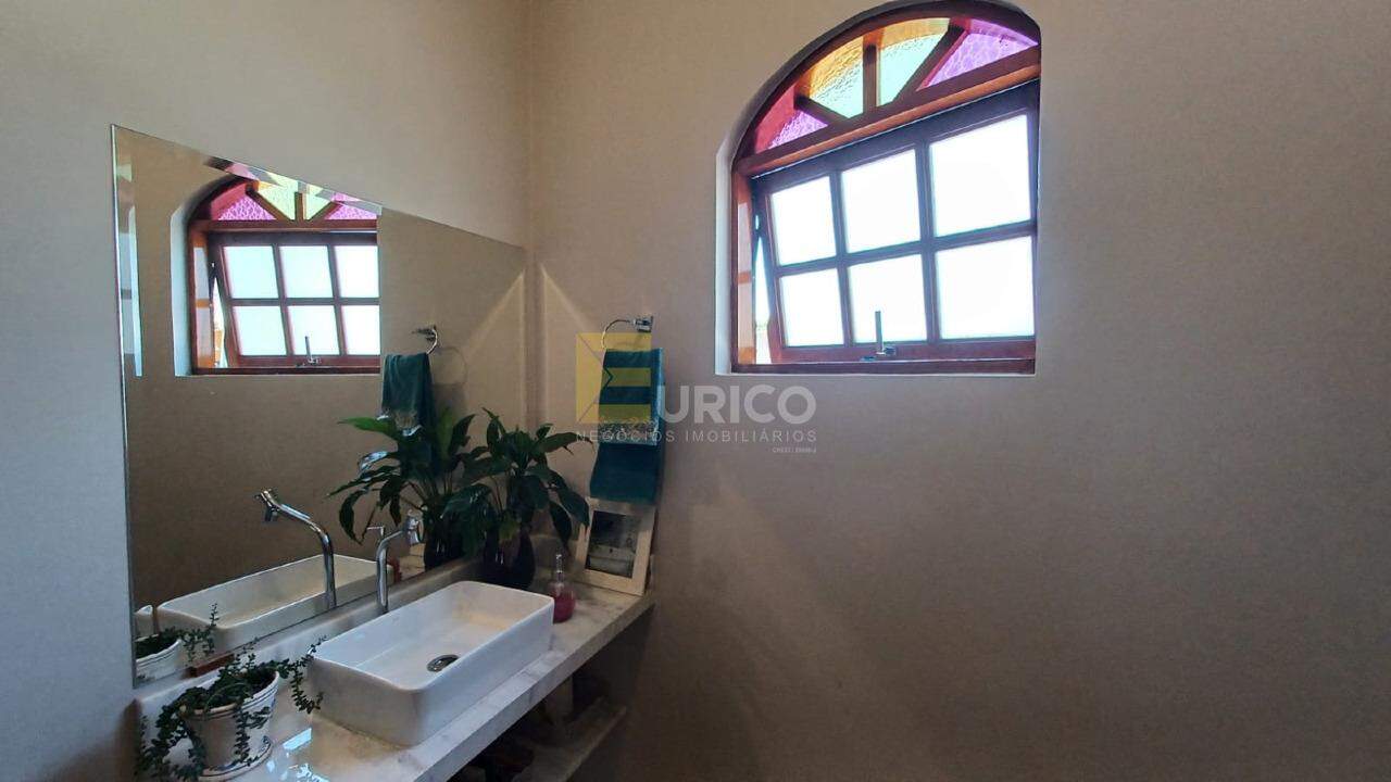Casa em condomínio à venda no Condomínio Residencial Terras do Caribe em Valinhos/SP: 