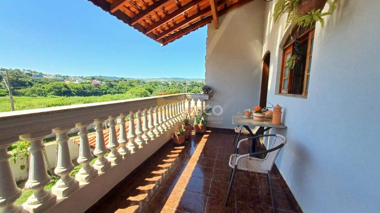 Casa em condomínio à venda no Condomínio Residencial Terras do Caribe em Valinhos/SP: 