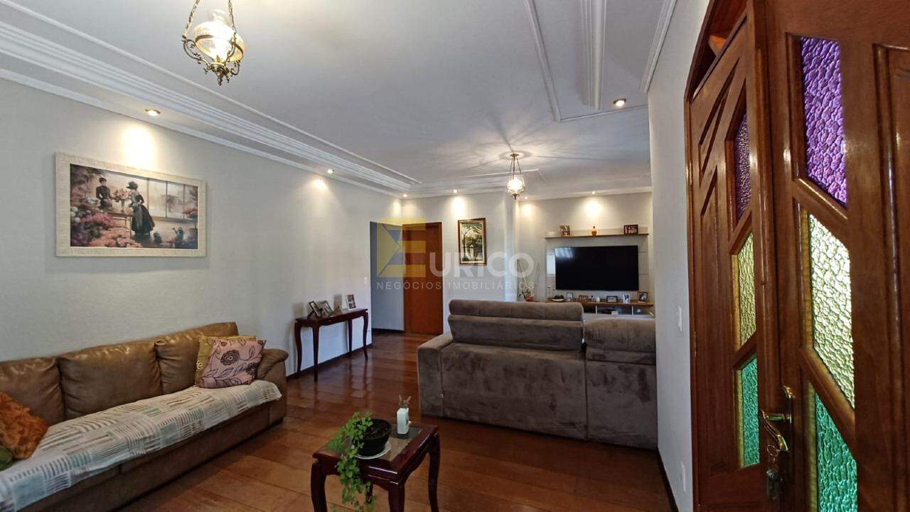 Casa em condomínio à venda no Condomínio Residencial Terras do Caribe em Valinhos/SP: 