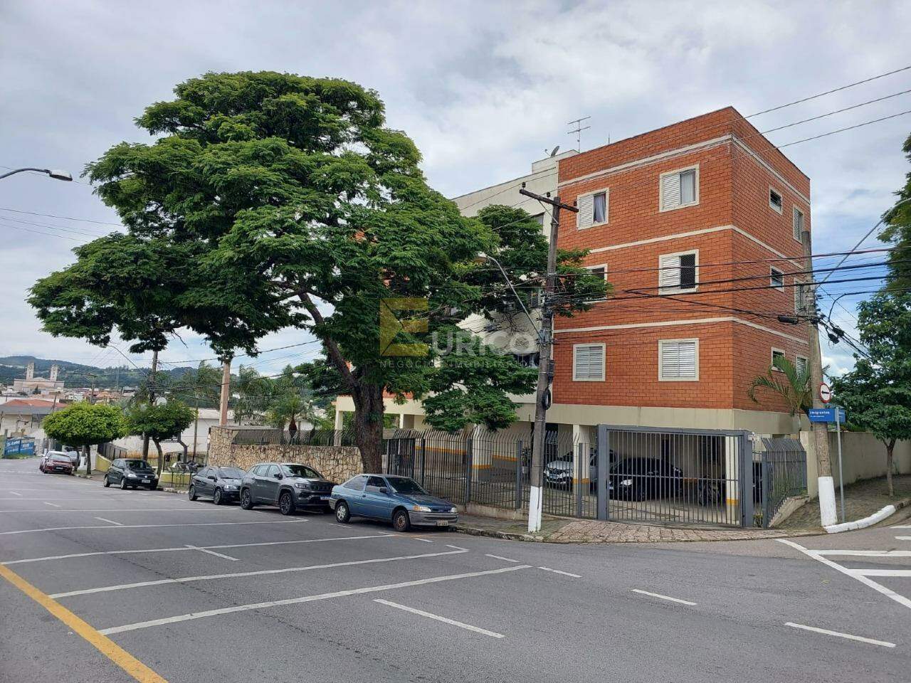 Apartamento para aluguel no Condomínio Edifício Acapulco em Vinhedo/SP: 