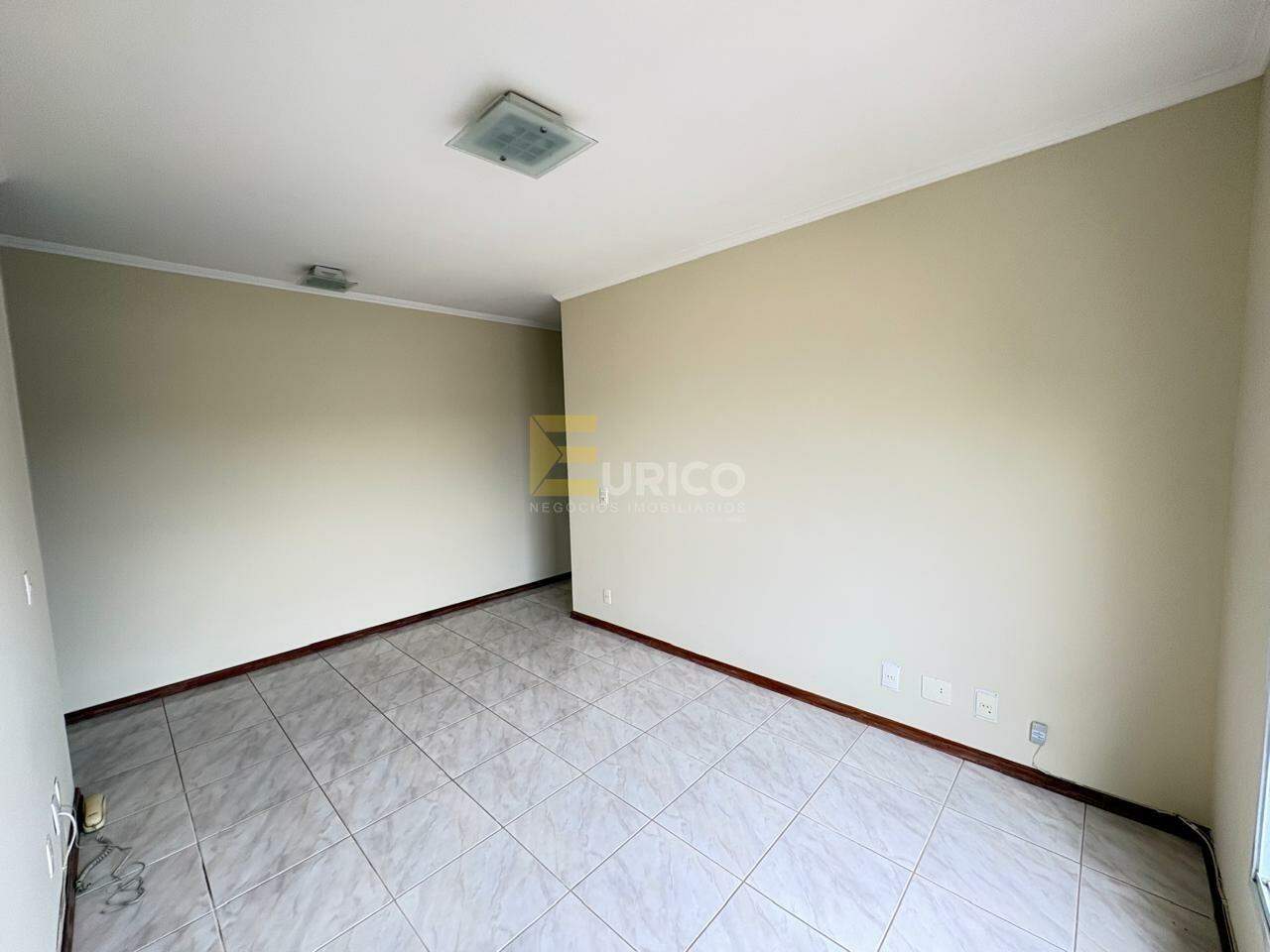 Apartamento à venda no Edifício Mont Blanc em Vinhedo/SP: SALA