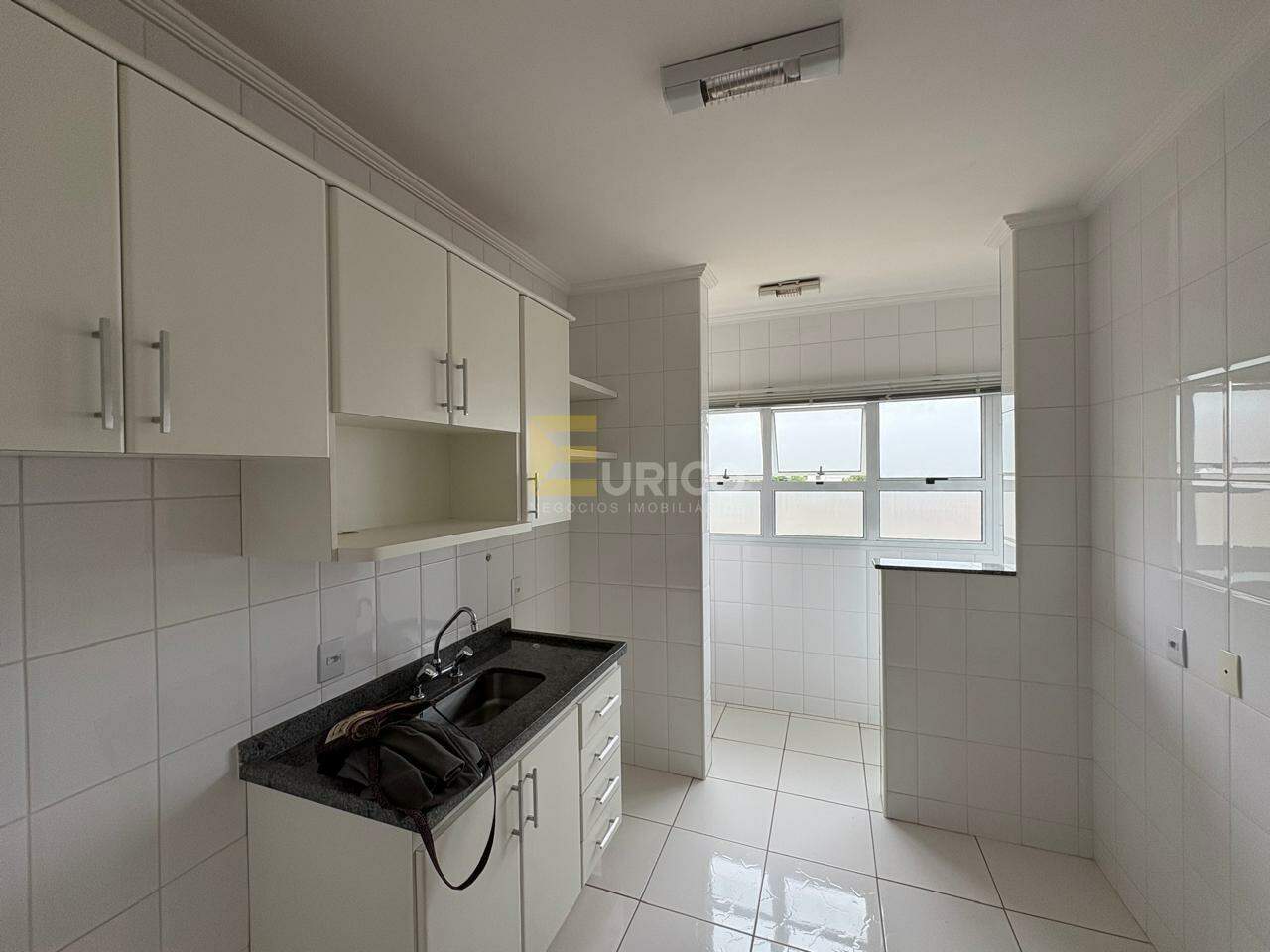 Apartamento à venda no Edifício Mont Blanc em Vinhedo/SP: COZINHA