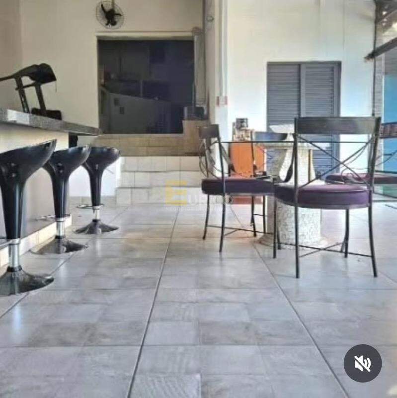 Casa em condomínio à venda no Condomínio Estância Marambaia em Vinhedo/SP: 