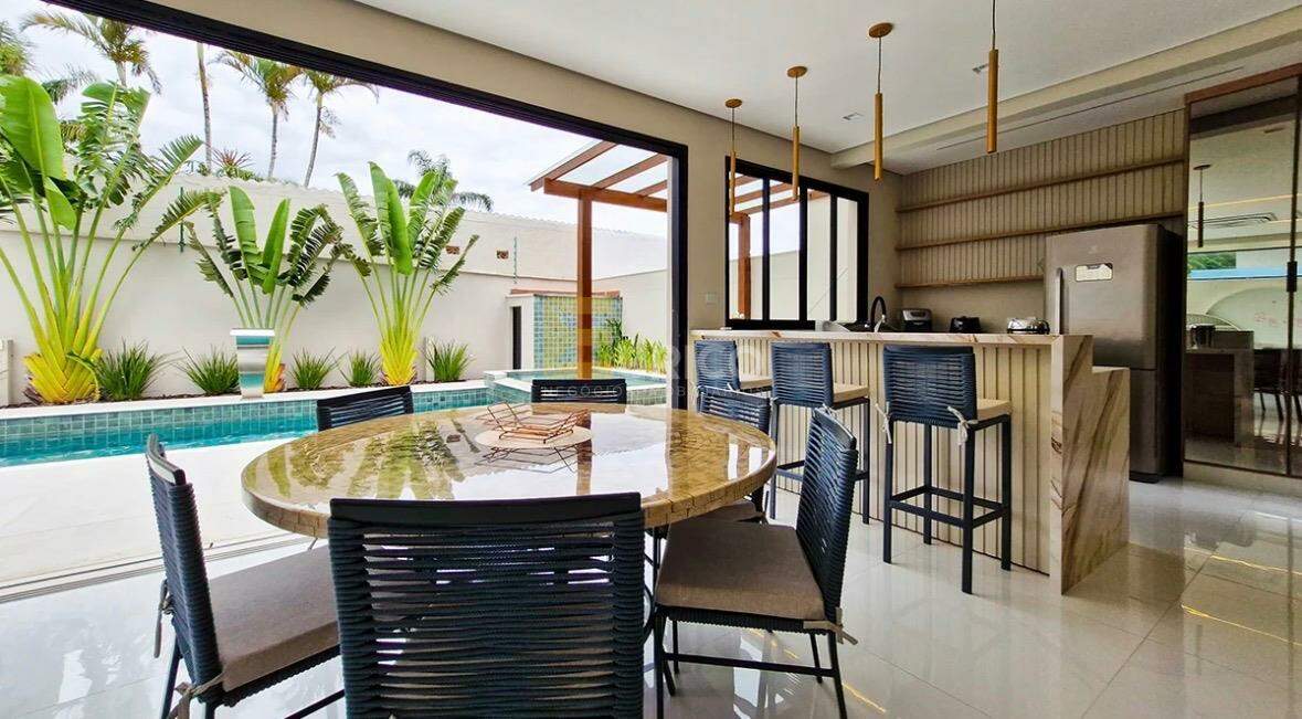 Casa em condomínio à venda no Costa Nova em Caraguatatuba/SP: 