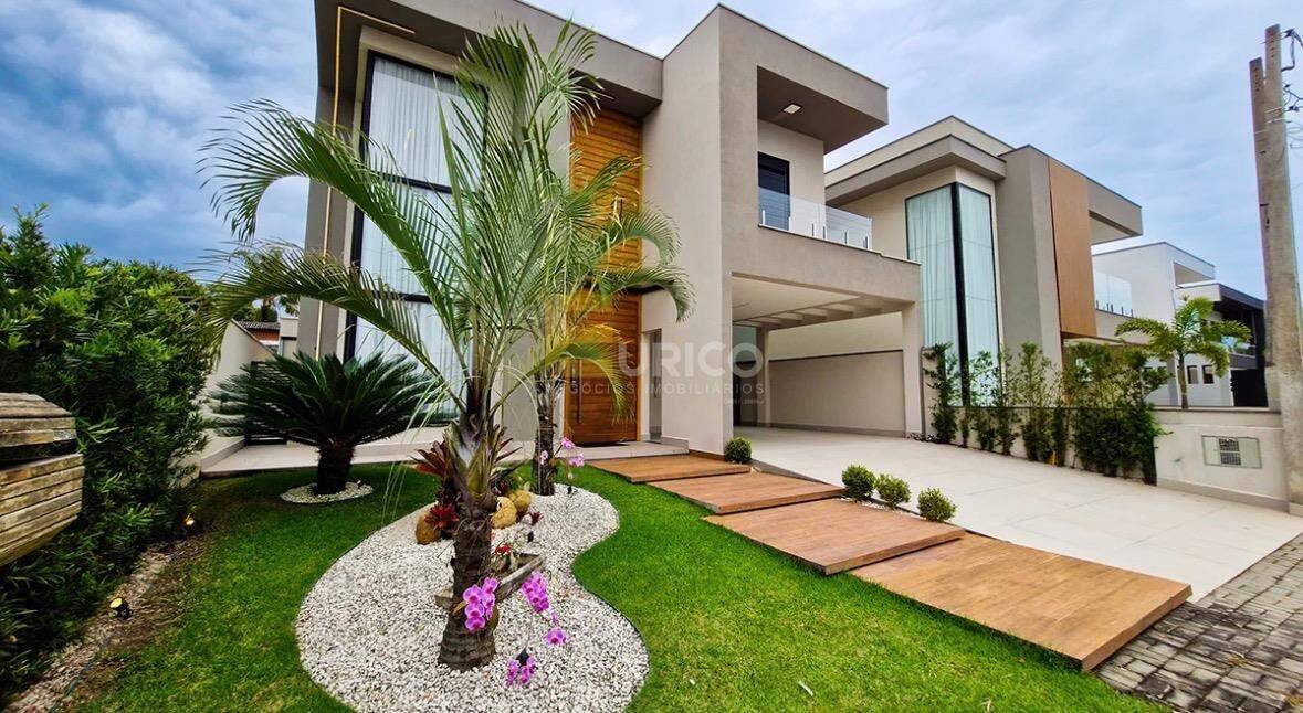 Casa em condomínio à venda no Costa Nova em Caraguatatuba/SP: 