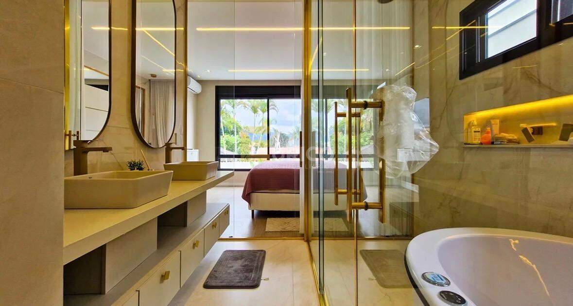 Casa em condomínio à venda no Costa Nova em Caraguatatuba/SP: 