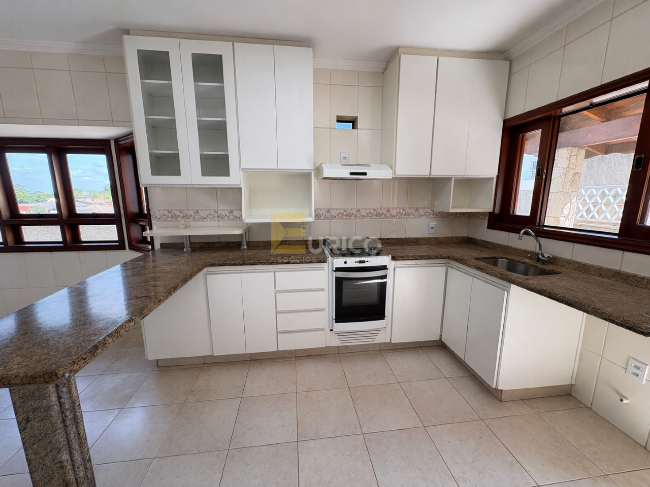 Casa em condomínio para aluguel no Condomínio Villaggio Capríccio em Louveira/SP: 