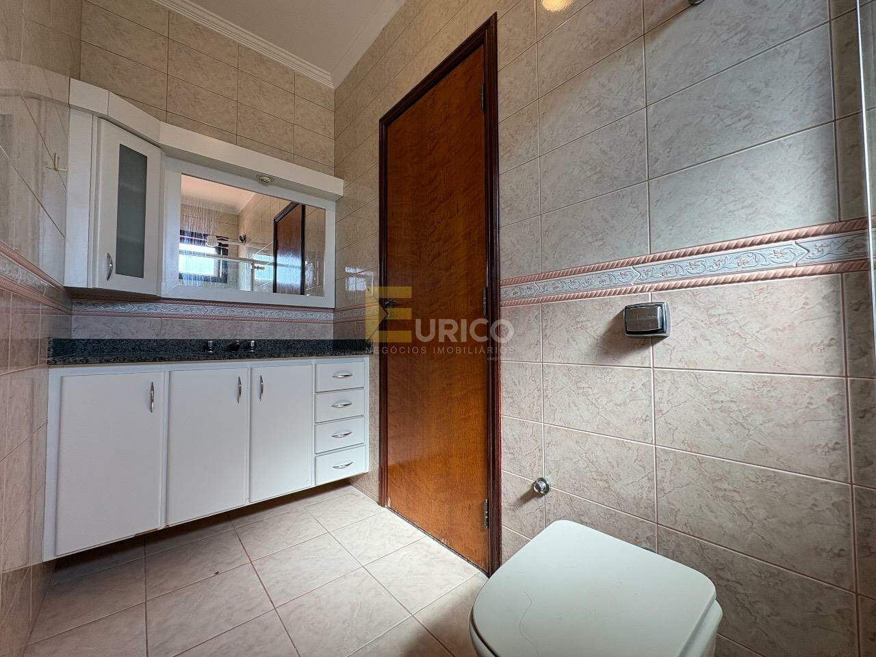 Casa em condomínio para aluguel no Condomínio Villaggio Capríccio em Louveira/SP: 