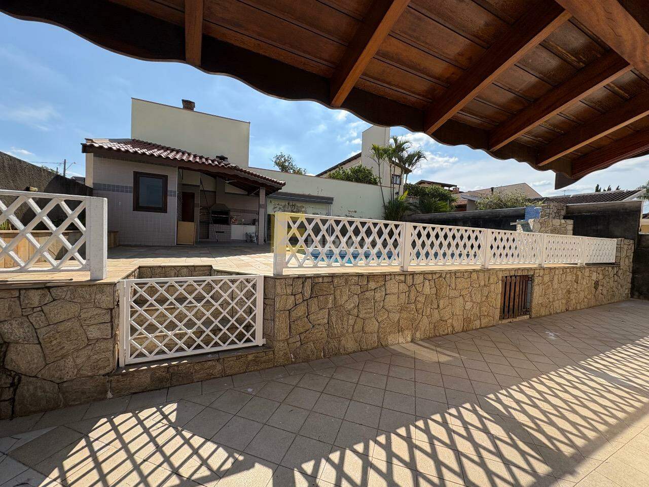 Casa em condomínio para aluguel no Condomínio Villaggio Capríccio em Louveira/SP: 