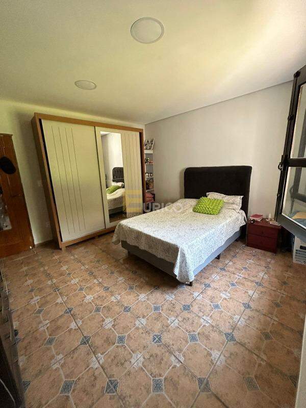 Chácara à venda no Parque São Luiz em Jundiaí/SP: 