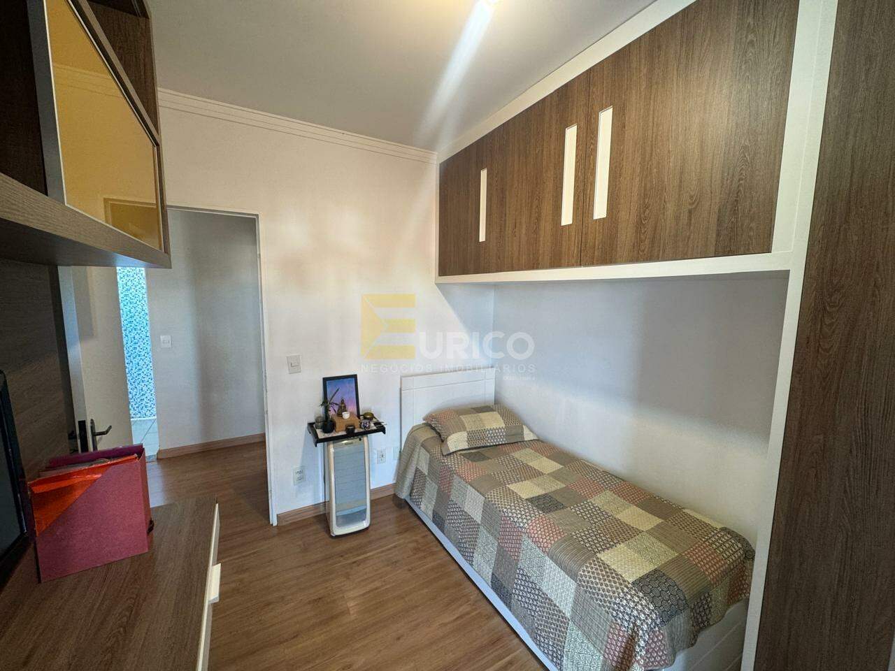 Apartamento à venda no Condomínio Edifício Beatriz em Valinhos/SP: 
