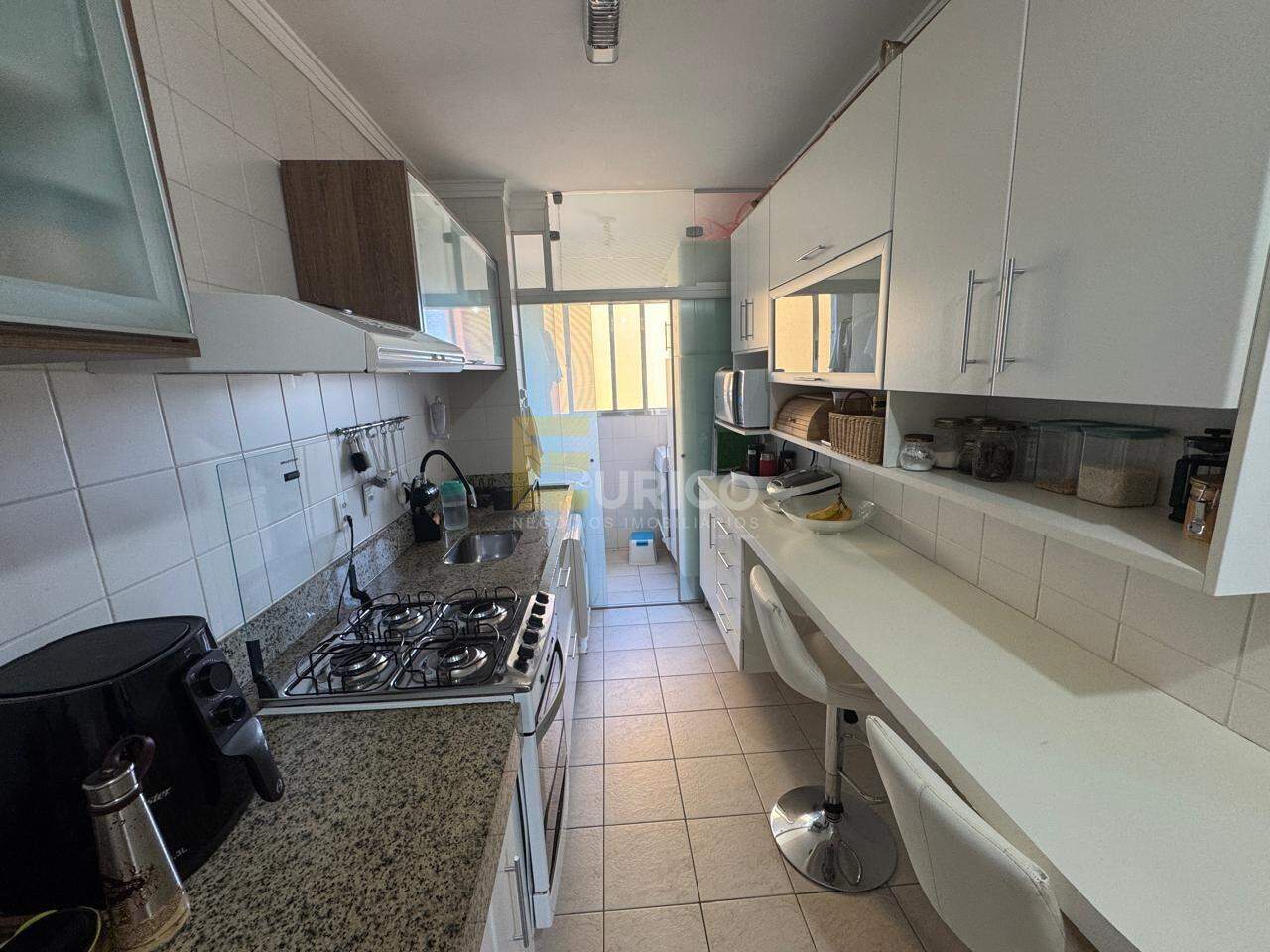 Apartamento à venda no Condomínio Edifício Beatriz em Valinhos/SP: 